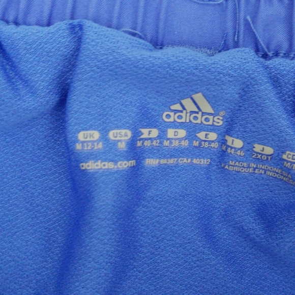 ❤ADIDAS AND REEBOK WOMENS SHORTS/ACTIVEWEAR, med - Picture 2 of 4